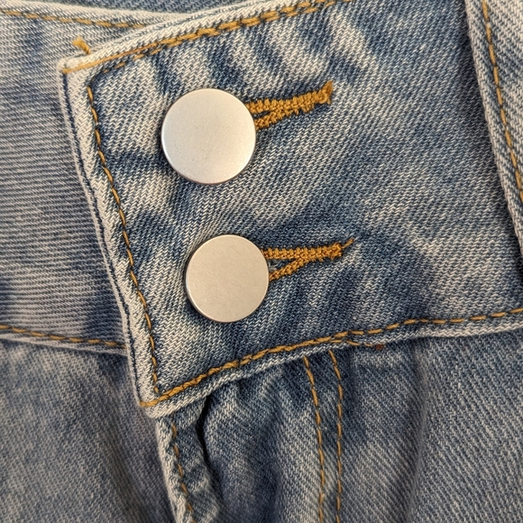 J. ING High Rise Wide Leg Frayed Jeans - Picture 4 of 10